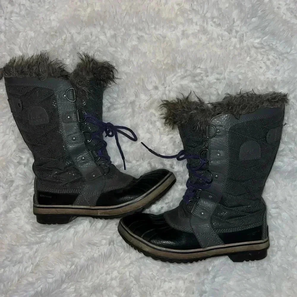 Sorel Tofino II Boots Women Size 8.5 NL2333-078 Gray Winter Faux Fur